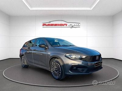 Usata Fiat Tipo Business 131 CV (96 kW) 2023 Grigio Berlina