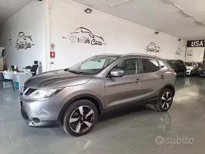 Usata Nissan Qashqai Black Edition 131 CV (96 kW) 2016 Grigio SUV