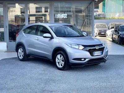 Usata Honda HR-V 131 CV (96 kW) 2018 Grigio SUV