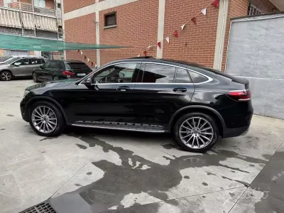 Usata Mercedes GLC220 Premium Plus 194 CV (142 kW) 2022 Nero SUV