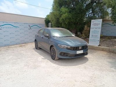 Nouvelle Fiat Tipo 99 ch (72 kW) 2025 Bleue Berline
