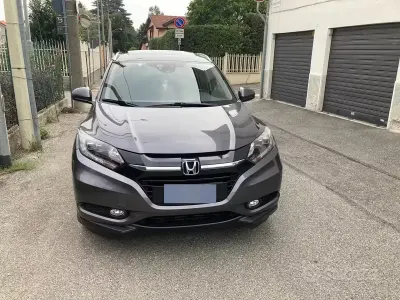 Usata Honda HR-V Executive 120 CV (88 kW) 2018 Grigio SUV