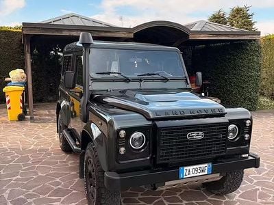 Usata Land Rover Defender 122 CV (89 kW) 2008 Verde Station wagon