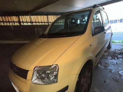 Usata Fiat Panda Dynamic 60 CV (44 kW) 2004 Giallo Utilitaria