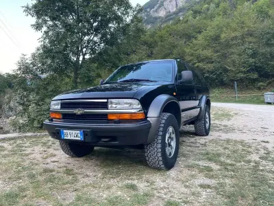 Usata Chevrolet Blazer LT 193 CV (141 kW) 1998 Nero SUV