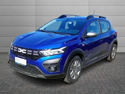Usata Dacia Sandero Comfort 101 CV (74 kW) 2023 Other Utilitaria