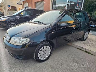 Usata Fiat Punto Classica 60 CV (44 kW) 2009 Nero Utilitaria