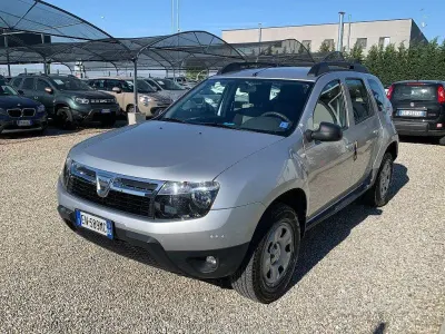 Occasion Dacia Duster Lauréate 90 PK (66 kW) 2012 Grijs SUV