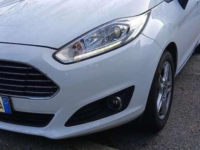 Usata Ford Fiesta Titanium 75 CV (55 kW) 2015 Berlina