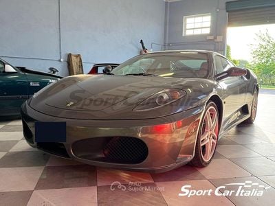 Begagnad Ferrari F430 491 HK (361 kW) 2008 Grå Sportkupé