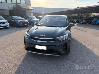 Usata Kia Stonic Urban 84 CV (61 kW) 2022 Grigio SUV