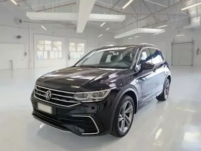 Usata VW Tiguan R-line 149 CV (109 kW) 2022 SUV