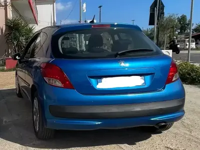 Begagnad Peugeot 207