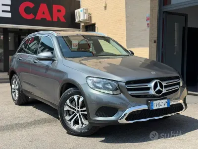 Usata Mercedes GLC220 Executive 170 CV (125 kW) 2019 Grigio SUV