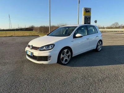 Usata VW Golf VII GTI 211 CV (155 kW) 2012 Berlina