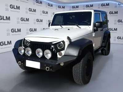 Usata Jeep Wrangler Sahara 177 CV (130 kW) 2007 Bianco SUV