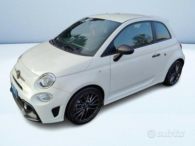 Usata Abarth 595 Turismo 165 CV (121 kW) 2025 Bianco pastello Berlina