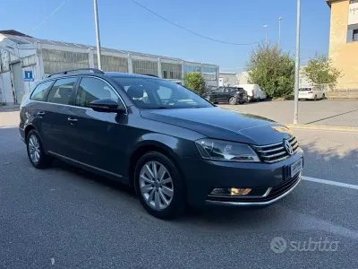 Usata VW Passat Comfortline 140 CV (102 kW) 2012 Grigio Station wagon
