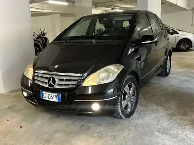 Usata Mercedes A180 Avantgarde 109 CV (80 kW) 2011 Utilitaria
