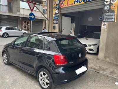 Usata VW Polo Comfortline 74 CV (54 kW) 2012 Nero Utilitaria