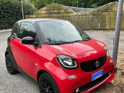 Usata Smart ForTwo Coupé Superpassion 71 CV (52 kW) 2019 Rosso Coupé