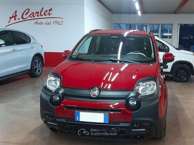 Usata Fiat Panda Cross Cross 69 CV (50 kW) 2025 Rosso Utilitaria