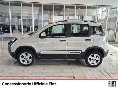 Begagnad Fiat Panda Cross Cross 95 HK (69 kW) 2016 Vit Halvkombi