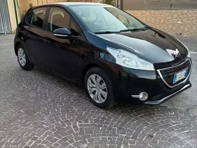 Usata Peugeot 208