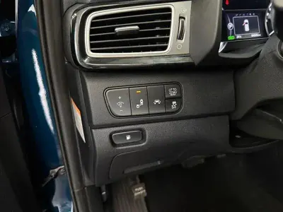 Usata Kia Niro 141 CV (103 kW) 2018 Blu SUV