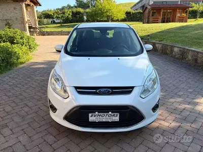 Usata Ford C-MAX Titanium 115 CV (84 kW) 2012 Bianco Monovolume