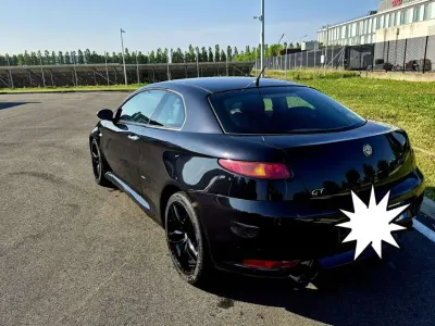 Usata Alfa Romeo GT Distinctive 150 CV (110 kW) 2008 Nero Coupé