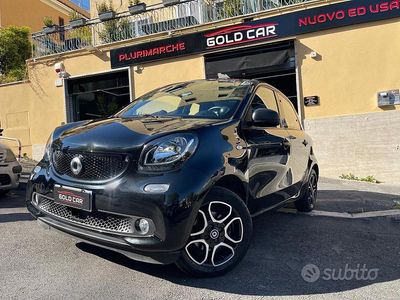 Usata Smart ForFour Superpassion 90 CV (66 kW) 2018 Nero Utilitaria