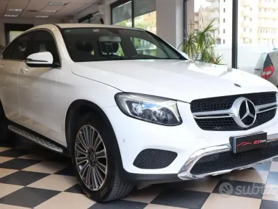 Usata Mercedes GLC250 204 CV (150 kW) 2017 Bianco SUV