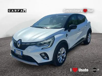Usata Renault Captur Intens 140 CV (102 kW) 2022 Bianco SUV