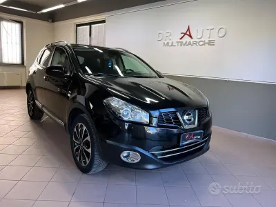 Gebraucht Nissan Qashqai Visia 110 PS (80 kW) 2011 Schwarz SUV