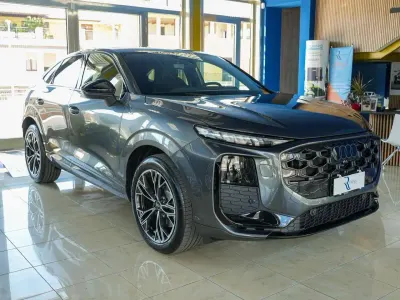 Nuova Audi Q3 Sportback S-Line 150 CV (110 kW) 2026 Grigio SUV