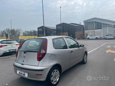 usata Fiat Punto adatta a neopatentati 1500