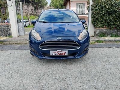 Usata Ford Fiesta Business Edition 97 CV (71 kW) 2013 Blu/azzurro Utilitaria