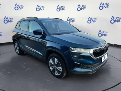 Usata Skoda Karoq Executive 116 CV (85 kW) 2024 Blu/azzurro SUV