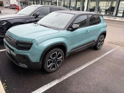 Usado Jeep Avenger Summit 101 CV (74 kW) 2024 Azul SUV