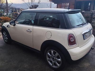 Usata Mini Cooper 120 CV (88 kW) 2007 Bianco Utilitaria