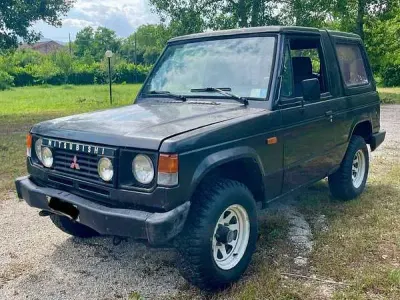 Usata Mitsubishi Pajero Top 95 CV (69 kW) 1989 SUV