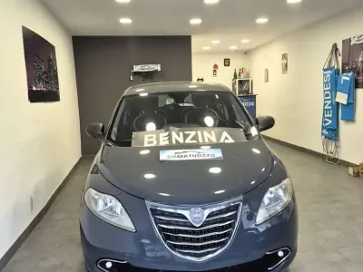 Usata Lancia Ypsilon 69 CV (50 kW) 2015 Utilitaria