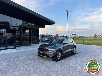 Usata VW T-Roc Style 110 CV (80 kW) 2021 Grigio SUV