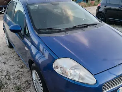 Usata Fiat Grande Punto 75 CV (55 kW) 2007 Blu Utilitaria