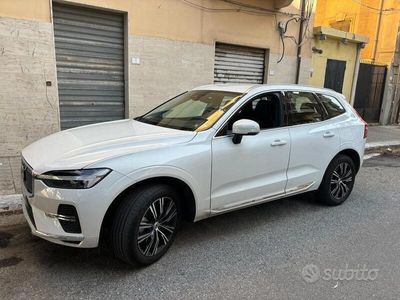 usata Volvo XC60 b4 awd 2022