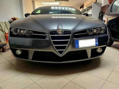 Begagnad Alfa Romeo Spider 185 HK (136 kW) 2006 Cab