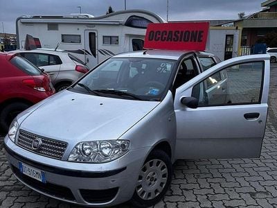 Usata Fiat Punto 60 CV (44 kW) 2009 Gray Utilitaria