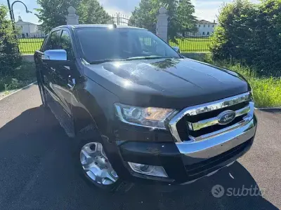 Usata Ford Ranger Limited 200 CV (147 kW) 2017 Nero Pick-up