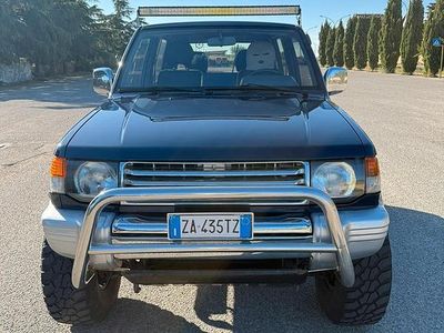 Usata Mitsubishi Pajero Comfort Edition 99 CV (72 kW) 1995 Blu/azzurro SUV